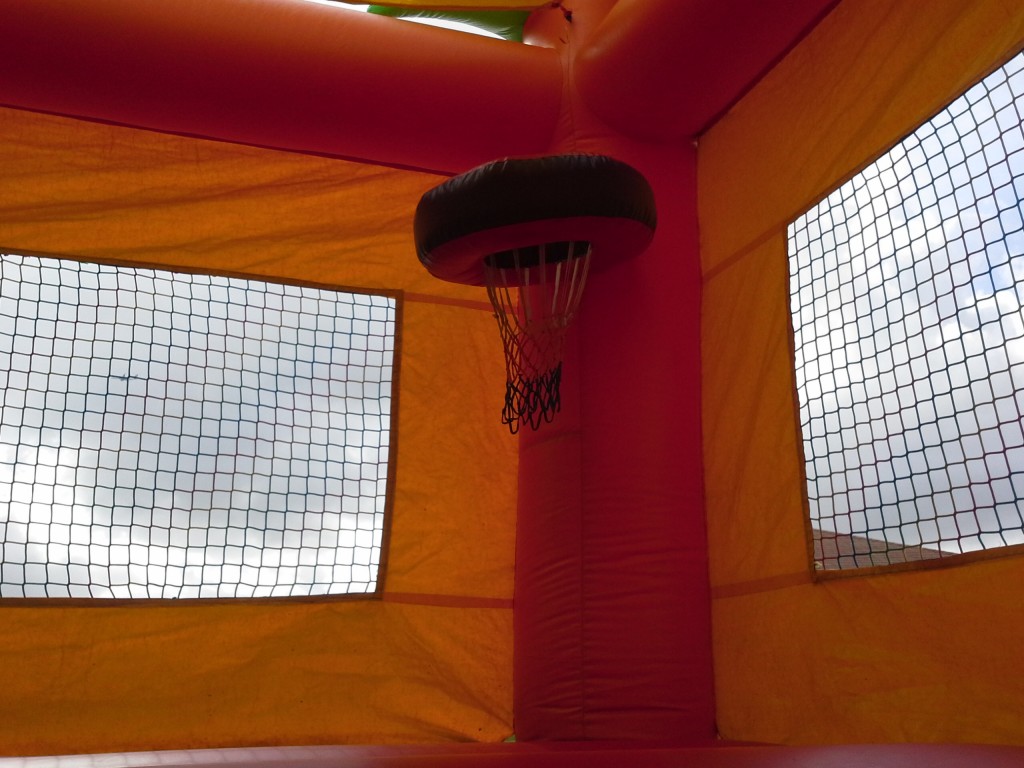 Paradise Combo Bounce House hoop